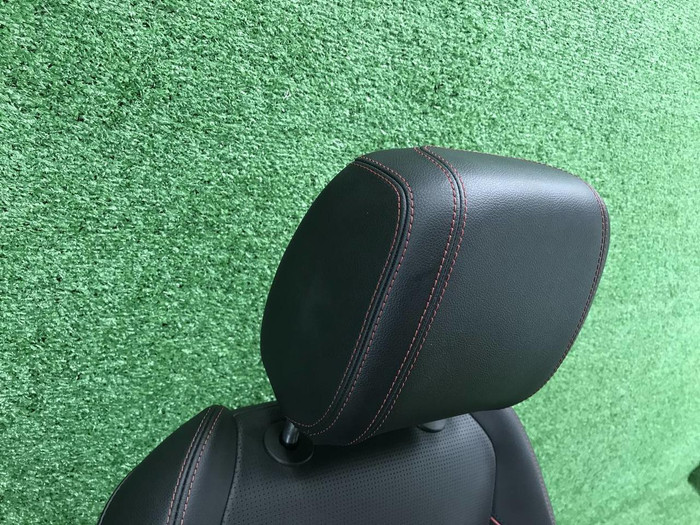 Сиденье Комплект сидений LR Discovery Sport 19-нв