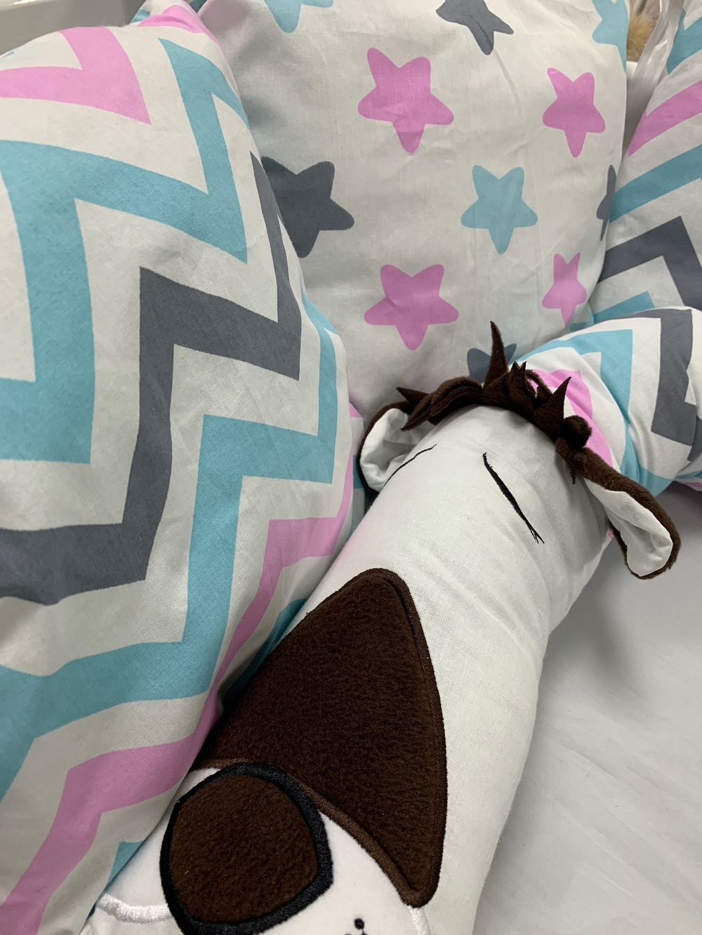 Бортики в кроватку из 8 подушечек + Единорожка (ИП Людин А.В.)