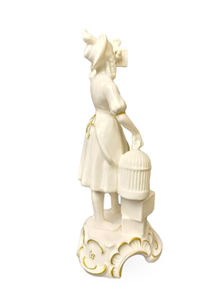 Статуэтка винтажная "Девушка с птичьими клетками" Goebel