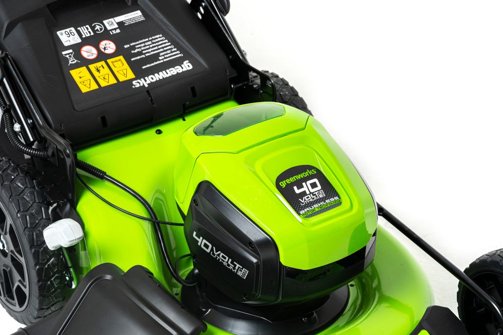 Аккумуляторная газонокосилка Greenworks GD40LM46HPK5, 40v, 46 см, (2514407UG), с аккумулятором 5 А·ч и зарядным устройством