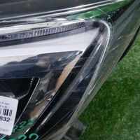 Фара левая Toyota Rav 4 CA40 (2015-2019) LED