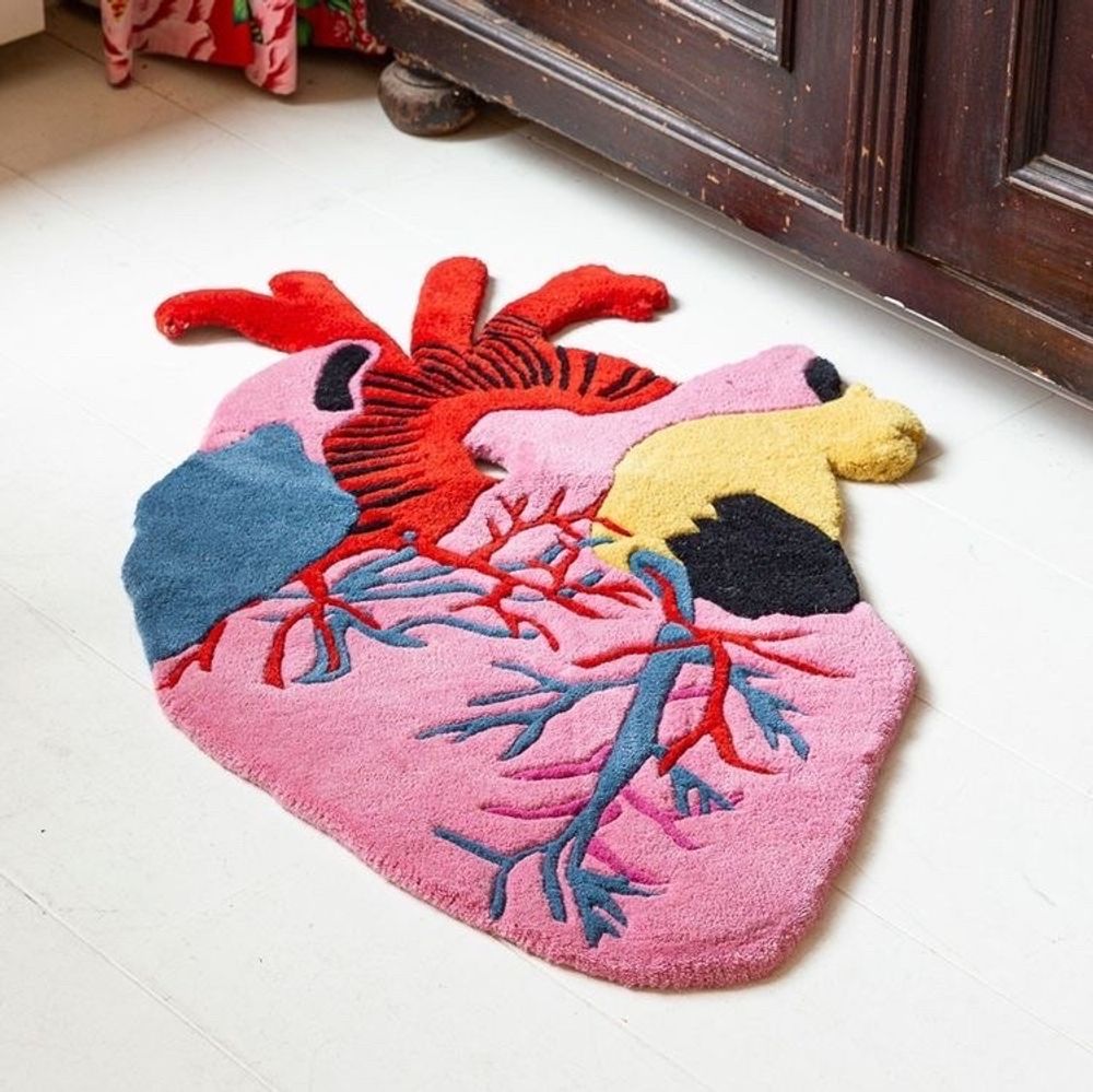 Rug “heart”