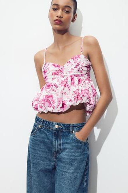 ZARA ТОП ИЗ ТКАНИ С ПРИНТОМ С АЖУРНОЙ ВЫШИВКОЙ, РОЗОВЫЙ/БЕЛЫЙ