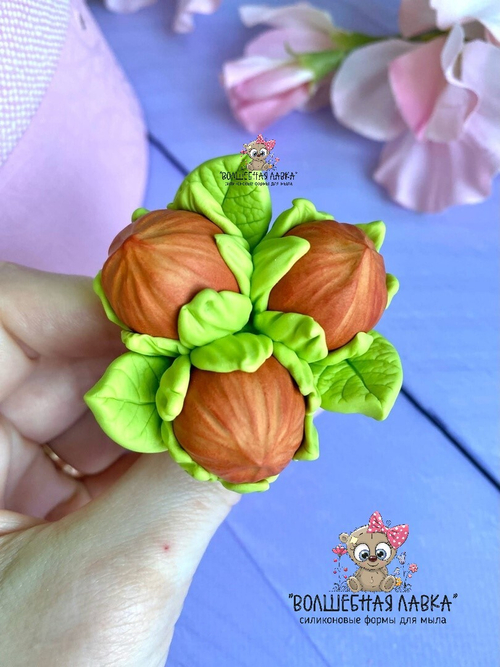 Силиконовая форма Тройник орехов