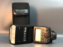 Вспышка Canon Speedlite 580EX II