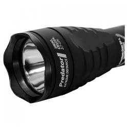 Тактический фонарь Armytek Predator V3 XP-E2 (зелёный свет) — дальность освещения до 297 метров с яркостью 200 люмен для точного подсвечивания цели.