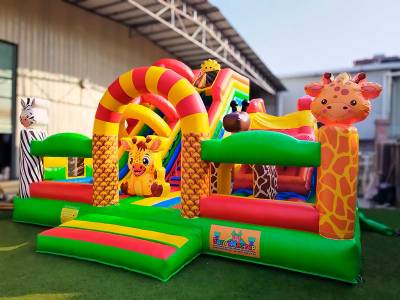 Коммерческий надувной батут «Мульти-сафари-утка» 7*6,5*5 м