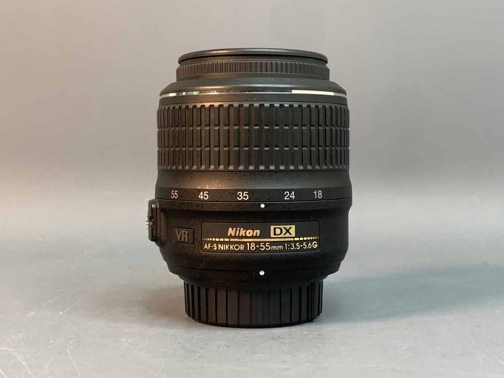 Nikon D5100 Kit 18-55mm 250 кадров