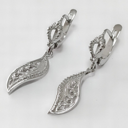Ювелирные серьги из серебра Эстерелла