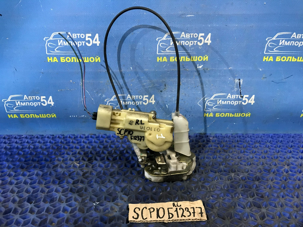 Замок двери задней левой TOYOTA VITZ 1999-2005