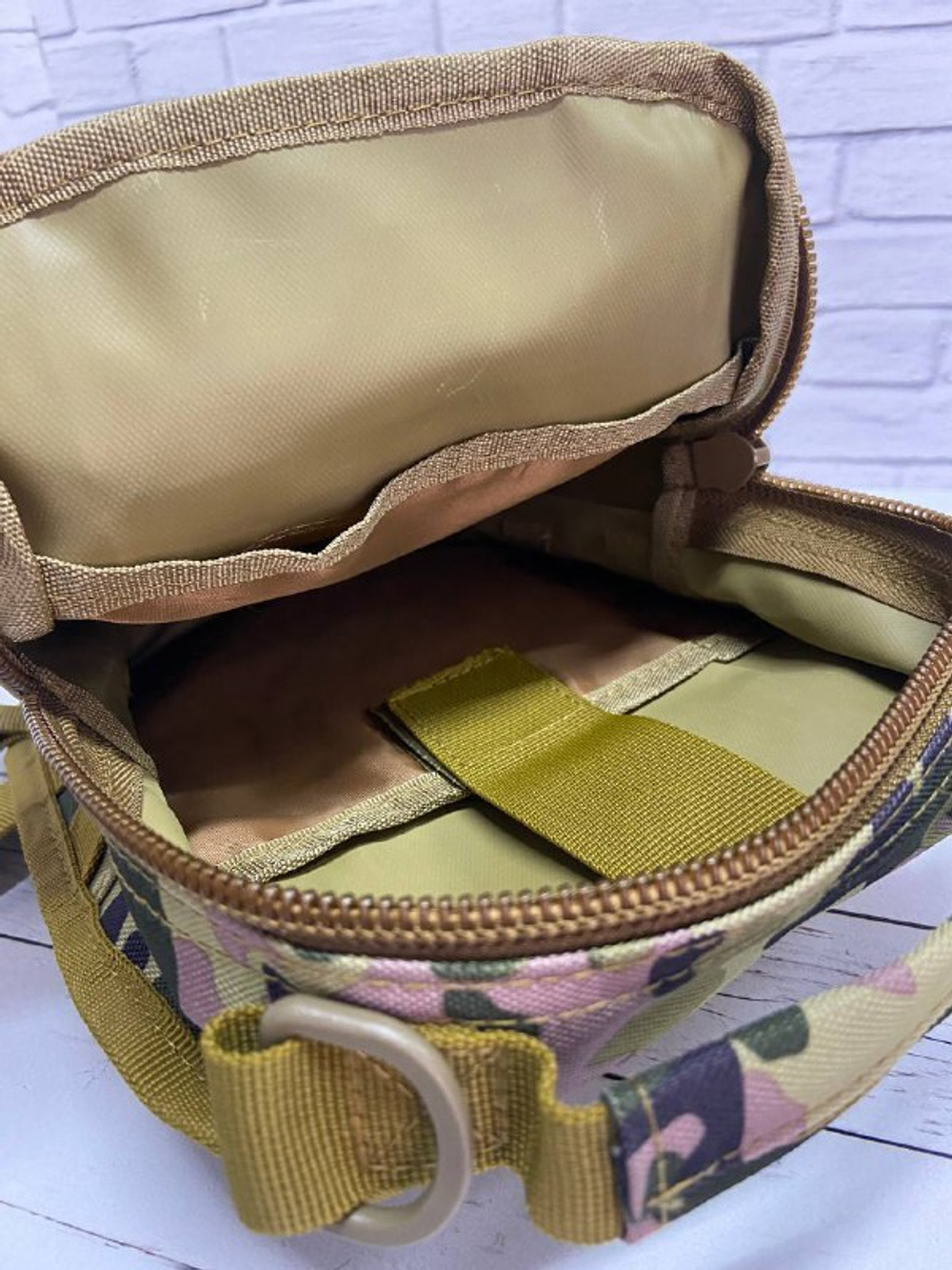 Тактическая универсальная сумка 5-6л / мультикам