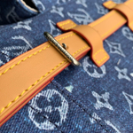 Louis Vuitton Christopher MM