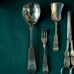 Комплект приборов для сервировки стола