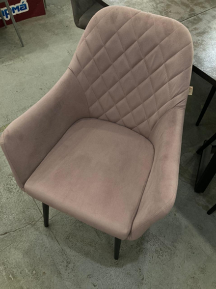 Стул Сиэтл каркас черный основание велюр дымчато-розовый