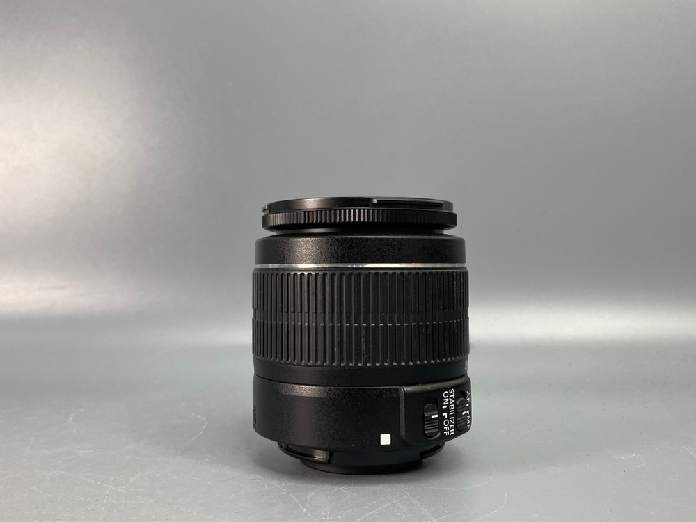 Canon EF-S 18-55mm f/3.5-5.6 II неисправен