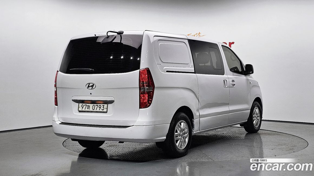 Hyundai The New Grand Starex Van 5인승 (08.2020)