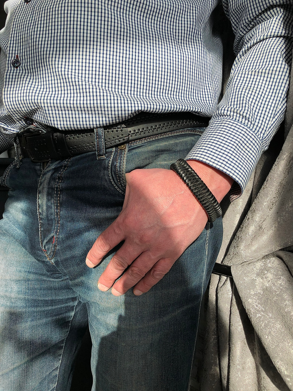 Браслет из натуральной кожи.