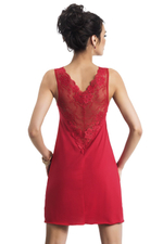 Kristina Red Donna
