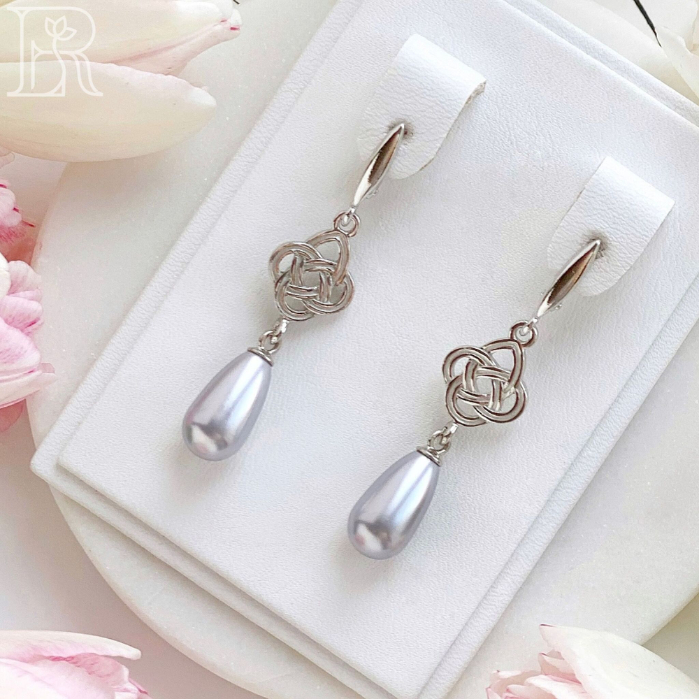 LEFIREL' Серьги серебряные женские "Даилина" с жемчугом Swarovski / ювелирные украшения из родированного серебра 925