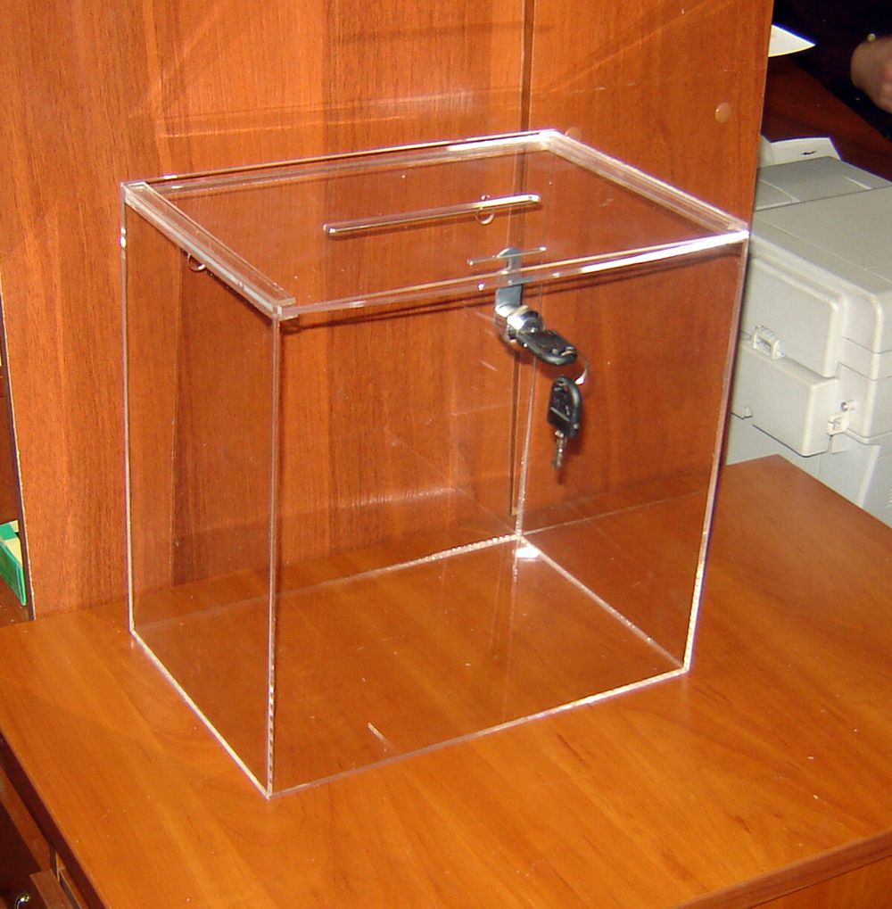 Ящик для анкет 300х200х300 врезной замок