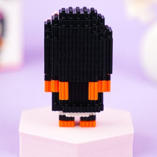 Конструктор "Mini Blocks Demon Slayer, Nezuko" 68285, (242 детали)