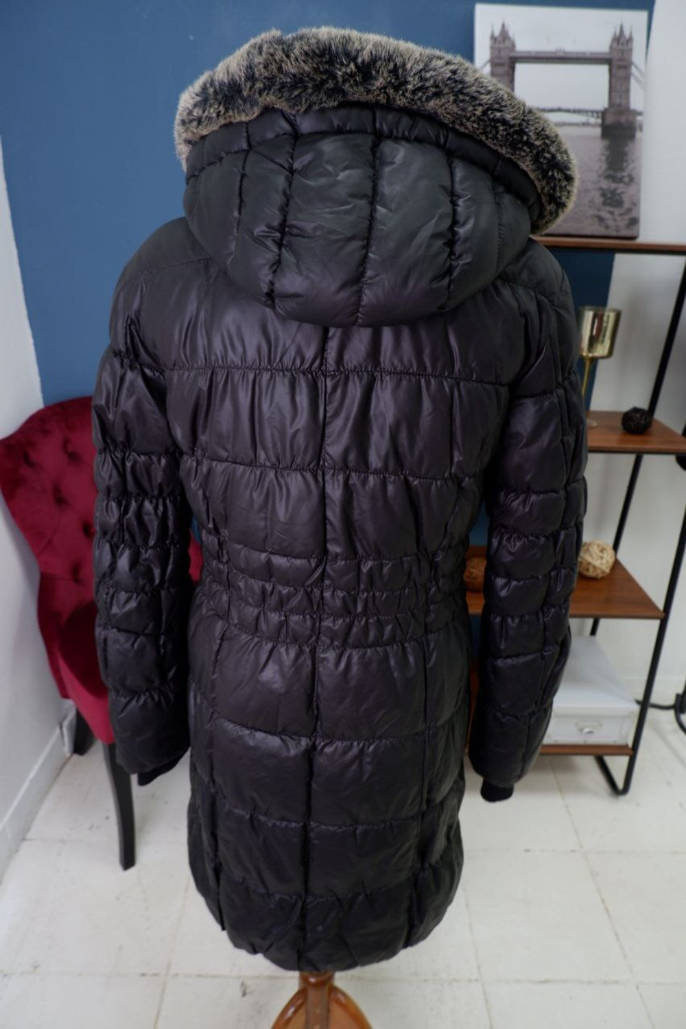 Пуховик демисезонный 42 размер