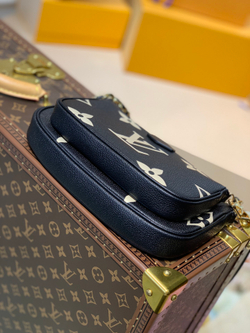 Louis Vuitton Multi Pochette Accessoires