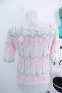 Джемпер нежного оттенка 42/44 размер