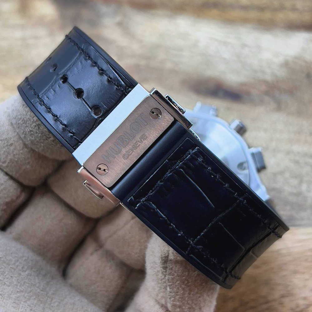 Часы Hublot