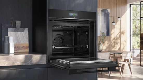 Встраиваемый духовой шкаф SIEMENS HM776GKB1