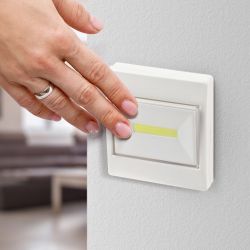 Светодиодный фонарь подсветка Трофи SB-102 пушлайт, [СОВ, 3хААА, белый, 1шт в пакете] | Подсветка, пушлайты