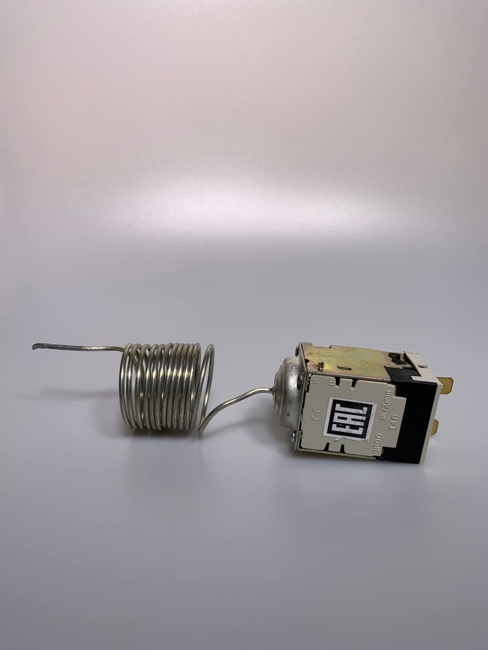 Термостат (терморегулятор) холодильника ТАМ-133 (капилляр 1,3м)