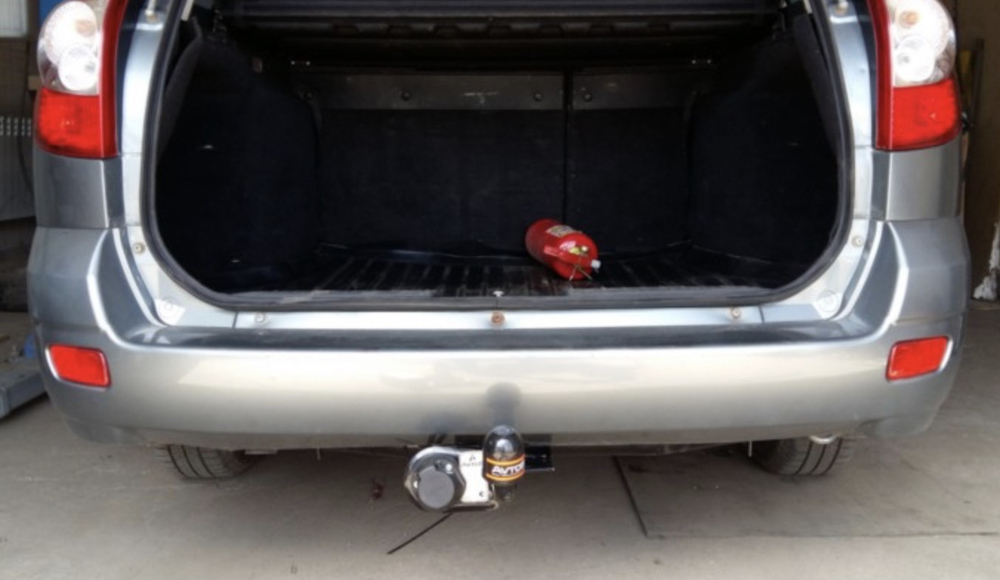 Фаркоп для ВАЗ 2110, 2111, 2112, 2170, 2172 1996- Тип шара: H (несъемный сварной). Нагрузки: 800/50 кг, VAZ-10