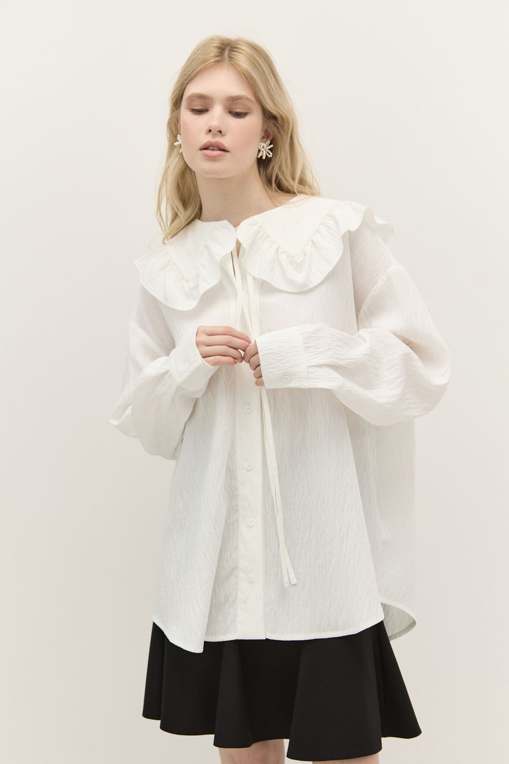 Блуза с воротником