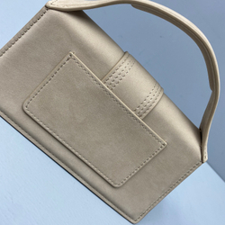 Jacquemus Le Bambino 17 cm