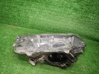 Фара левая Toyota Rav 4 CA40 (2015-2019) LED