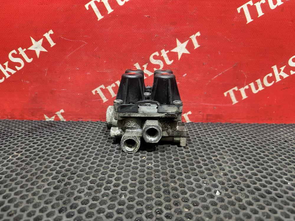 Кран защитный 4-х контурный