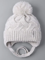 Шапка для девочки на завязках на осень