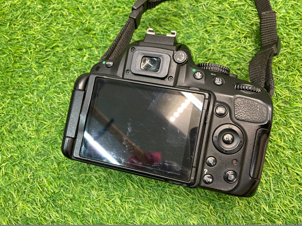 Nikon D5100 Kit 18-55mm 3.5-5.6G VR 25.000 кадров