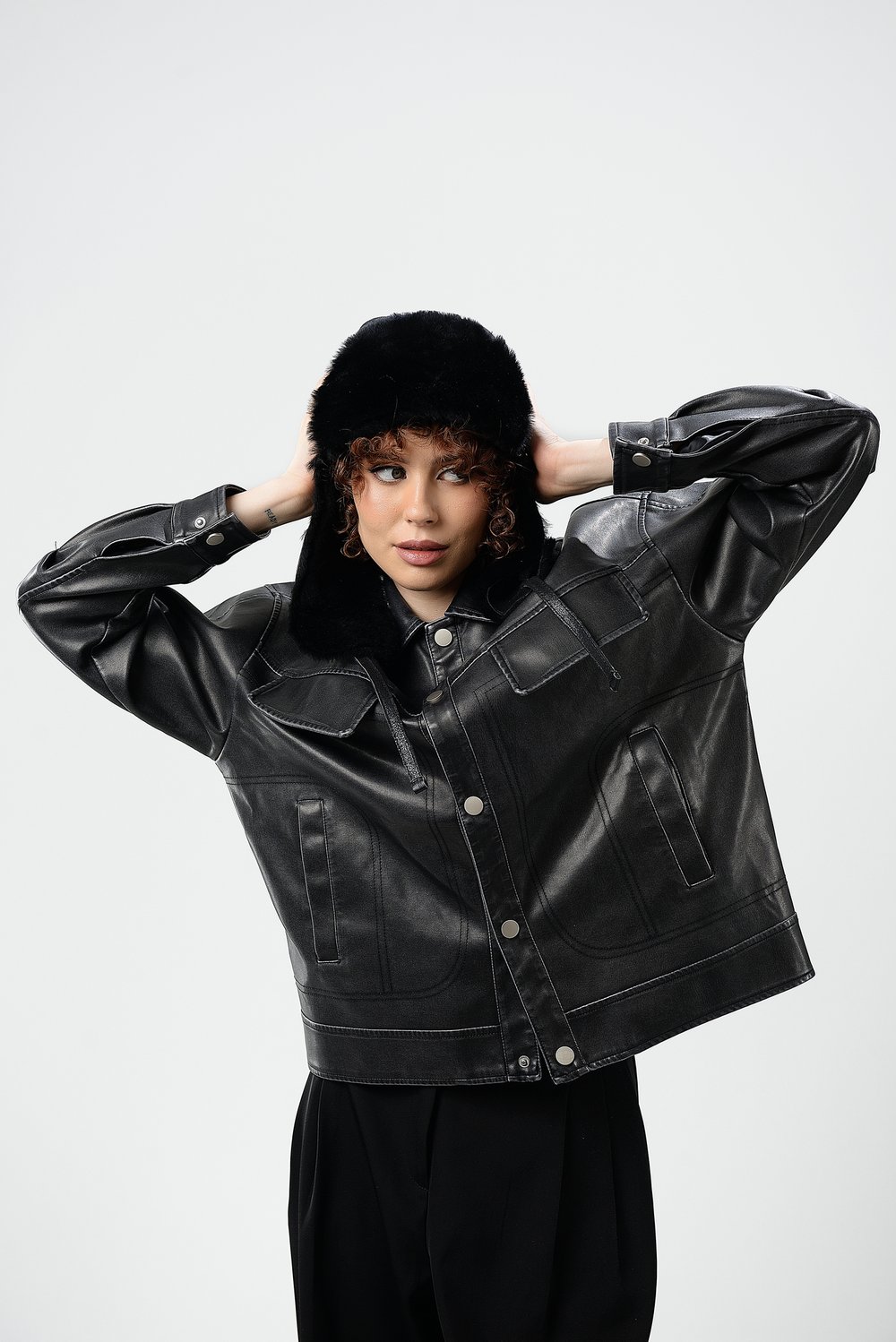 Меховая шапка