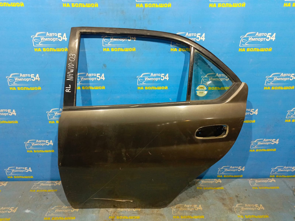 Дверь задняя левая TOYOTA PRIUS 1999