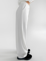 Костюм спортивный Mirana из укороченной толстовки и широких брюк на резинке