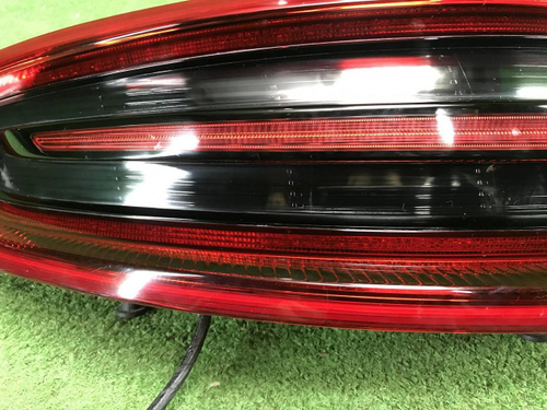 Фонарь левый внешний Porsche Macan 95b (2014-2018)