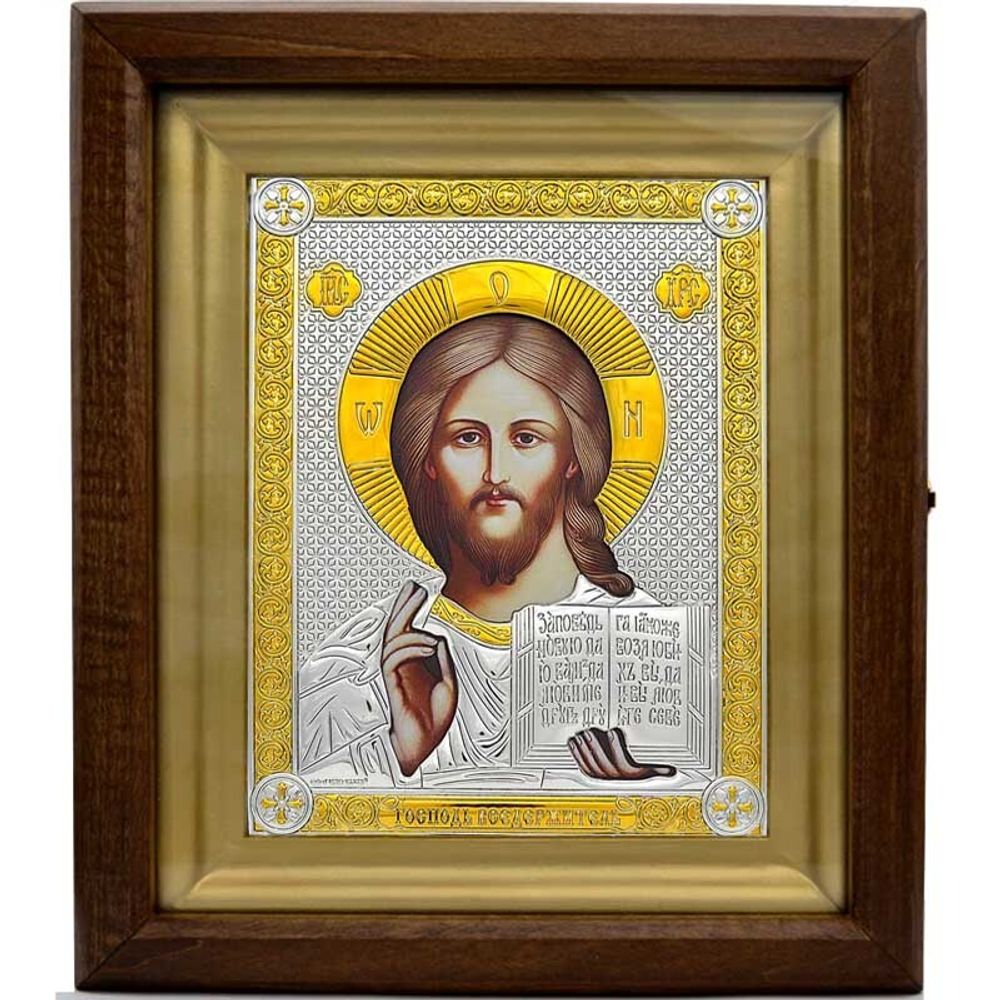 Спас Вседержитель. Икона Иисуса Христа в серебряном окладе.