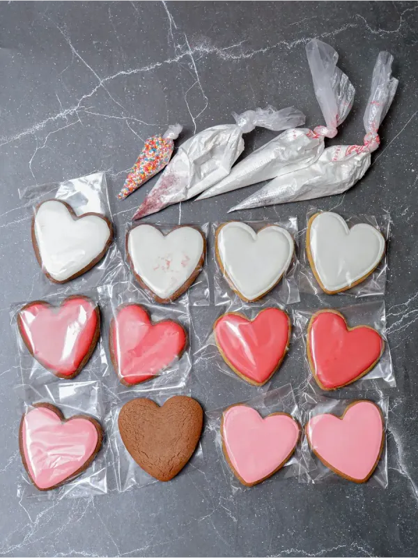 Большой набор сердец с сахарной глазурью для росписи
