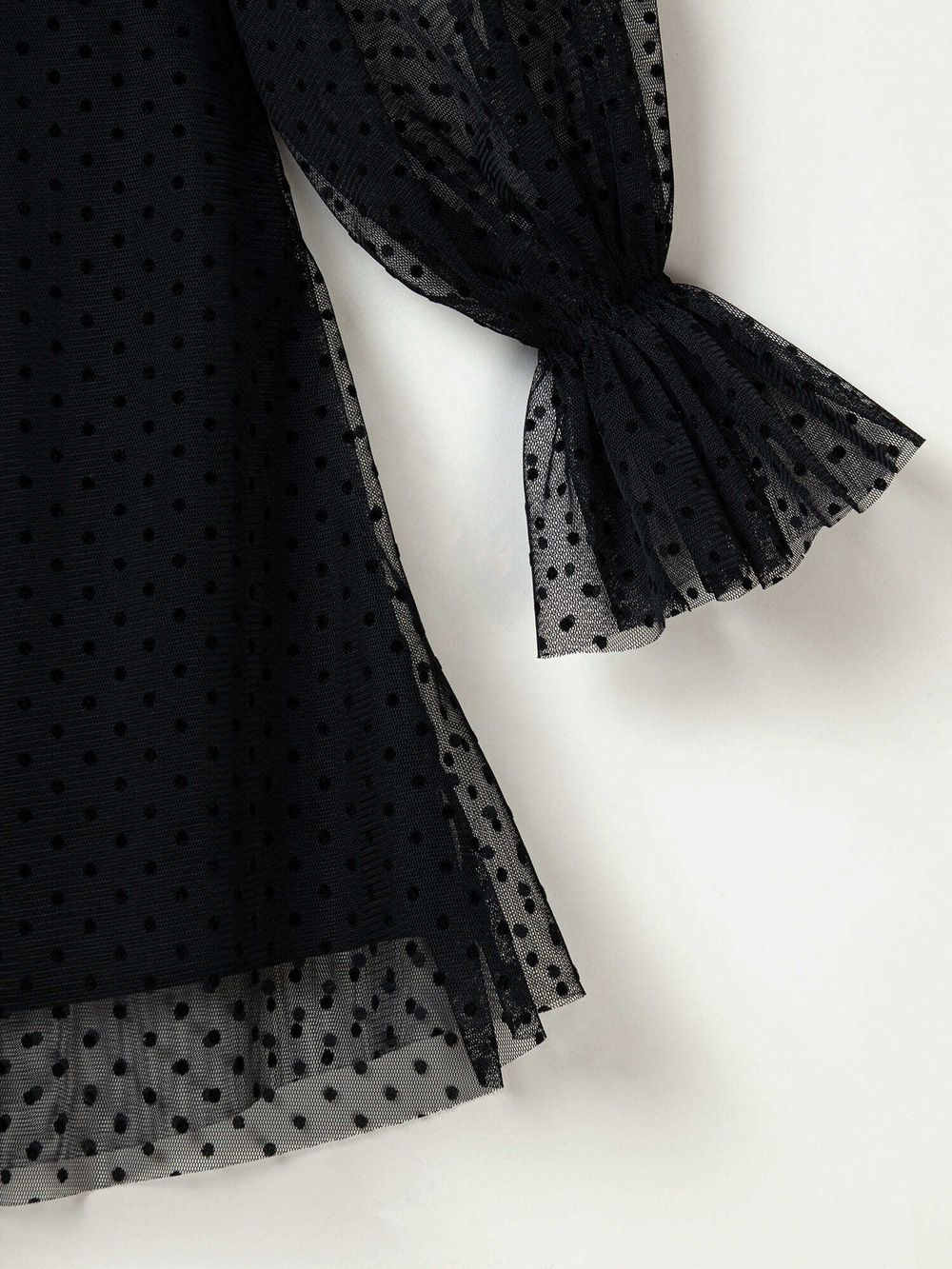 Платье с длинным рукавом из фатина "Уголь" 7+