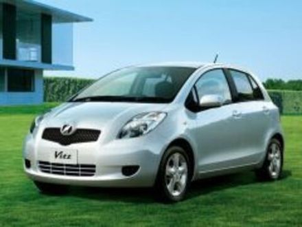 Vitz (II) (2005-2010)