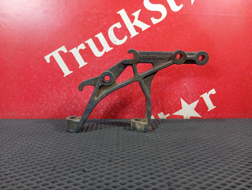 Кронштейн ящика АКБ