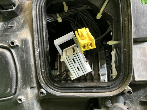 Фара левая Mercedes CLS W218 (14-17) Multibeam LED