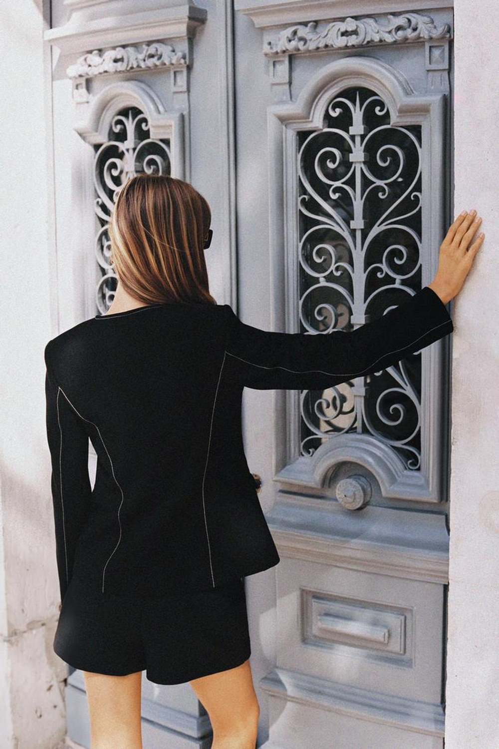 ZARA БЛЕЙЗЕР С ОТДЕЛКОЙ КАНТОМ И ДЕКОРАТИВНОЙ СТРОЧКОЙ, ЧЕРНЫЙ